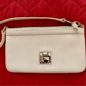 Dooney & Bourke Ivory Leather Wristlet